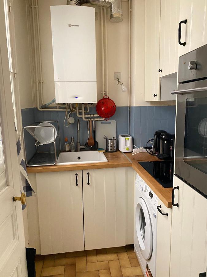 Nice cosy apartment -Haussmannien style- 2 rooms *